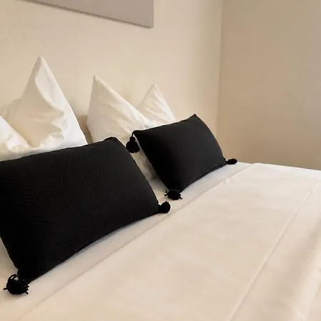 Blackhome Familien-apartment Schwarzwald Mit Balkon Appartement